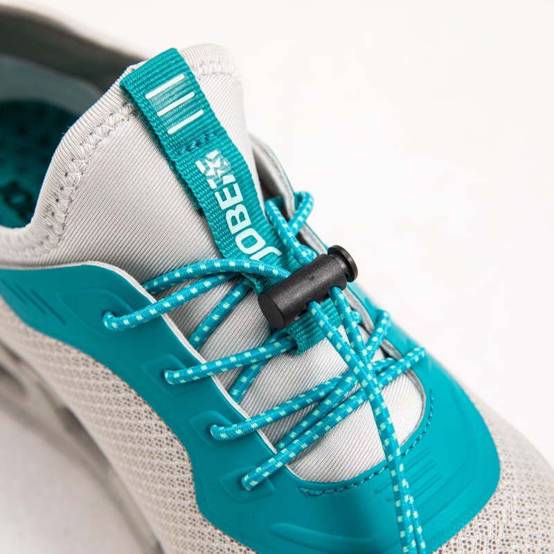 Discover Sneaker Silver Grey