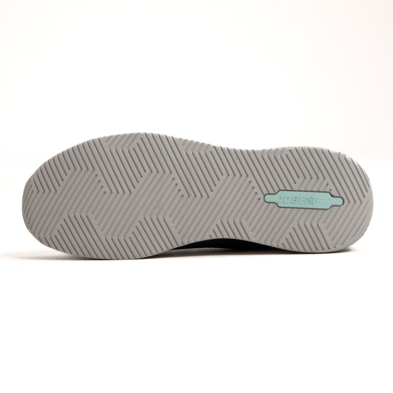 Discover Sneaker Silver Grey