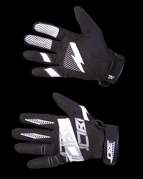 Ruthless Gloves Suction