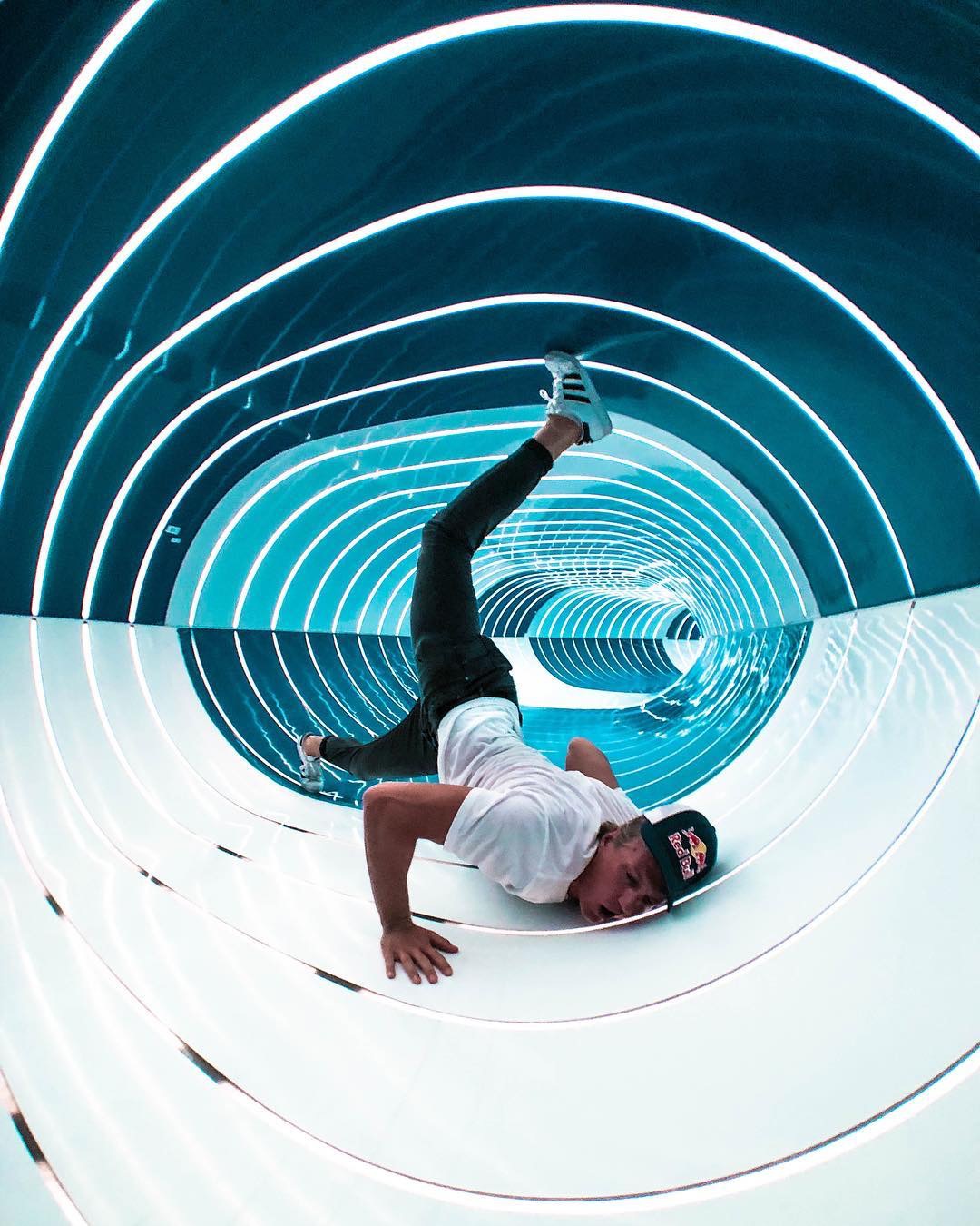 Travels of a prowakeboarder 