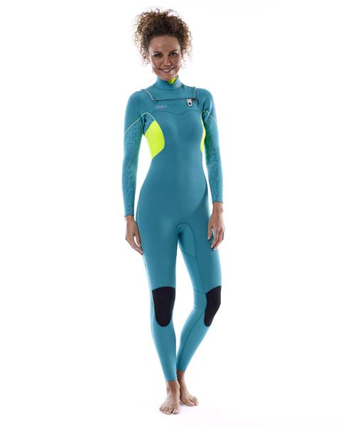 The perfect wetsuit for your weather conditions & temperatures